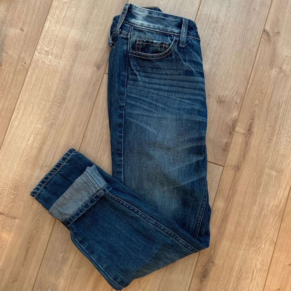 Hollister Boyfriend Jeans - Picture 2 of 6